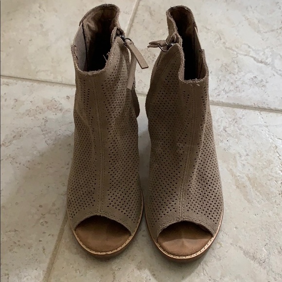 TOMS peep toe booties - Picture 1 of 3